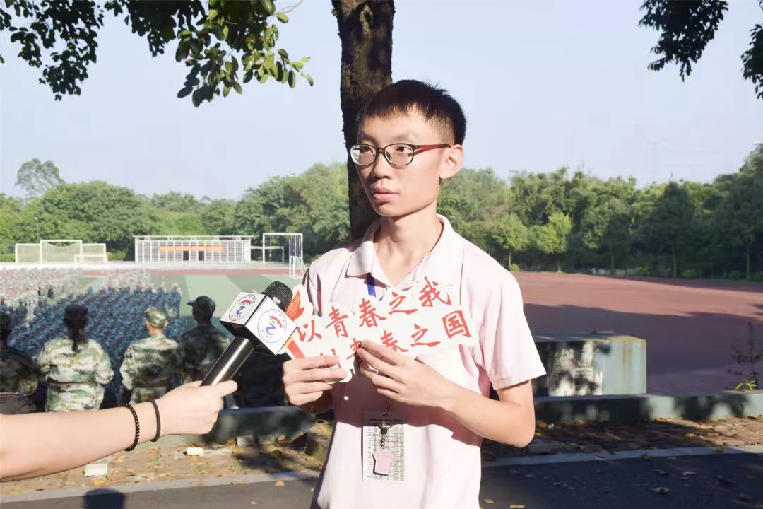 304AM永利集团大型知名企业就业典型黄楷林.jpg